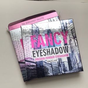 The Burgundy Palette Pressed powder Eyeshadow